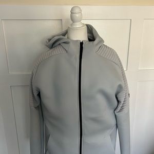Light gray lightweight under armor jacket 2 XL